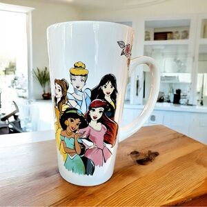 Disney Princesses Ceramic Tall Coffee/Tea Travel Mug 14 oz.